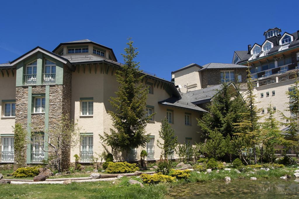 Hotel Apartamentos Trevenque Serra Nevada Exterior foto