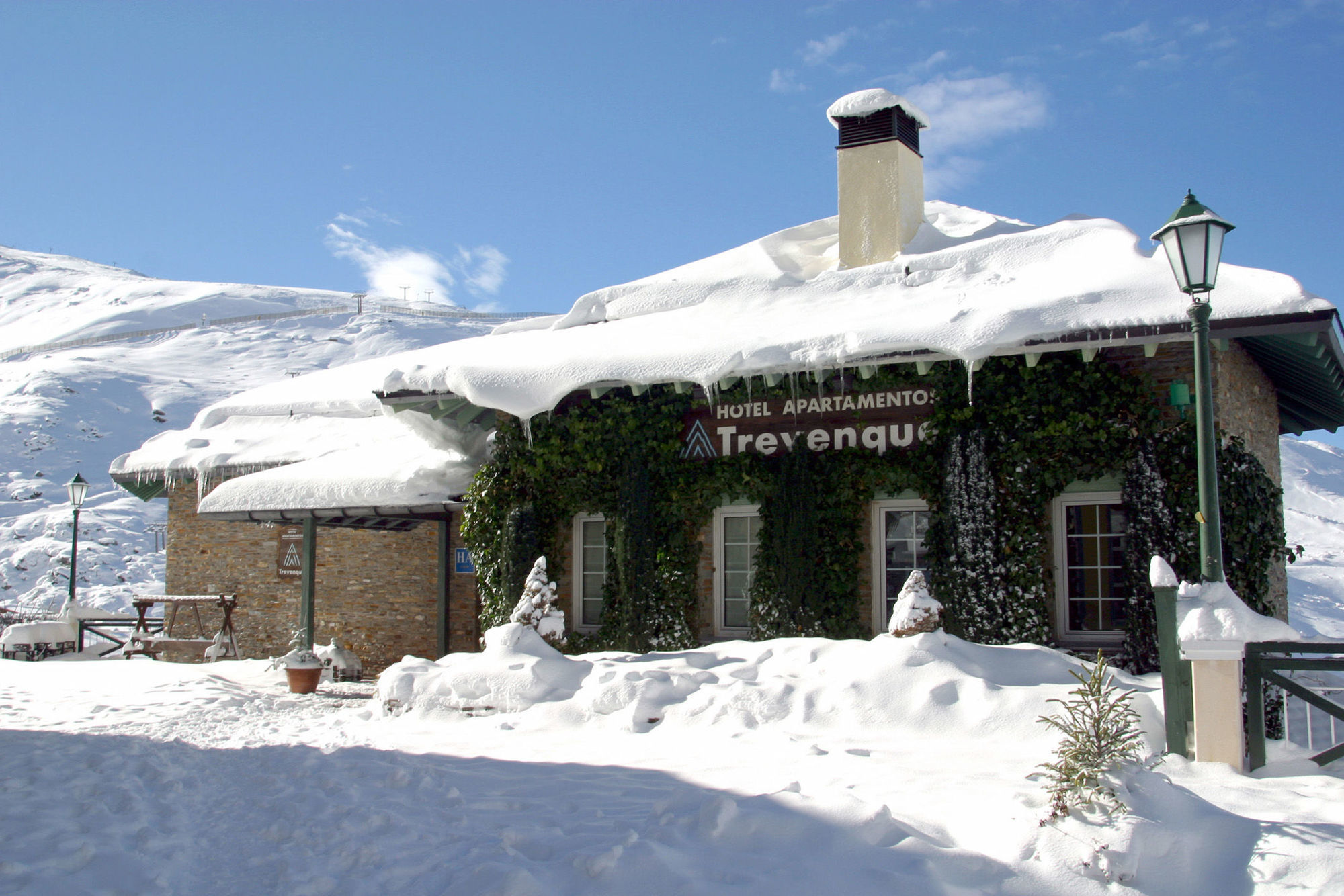 Hotel Apartamentos Trevenque Serra Nevada Exterior foto
