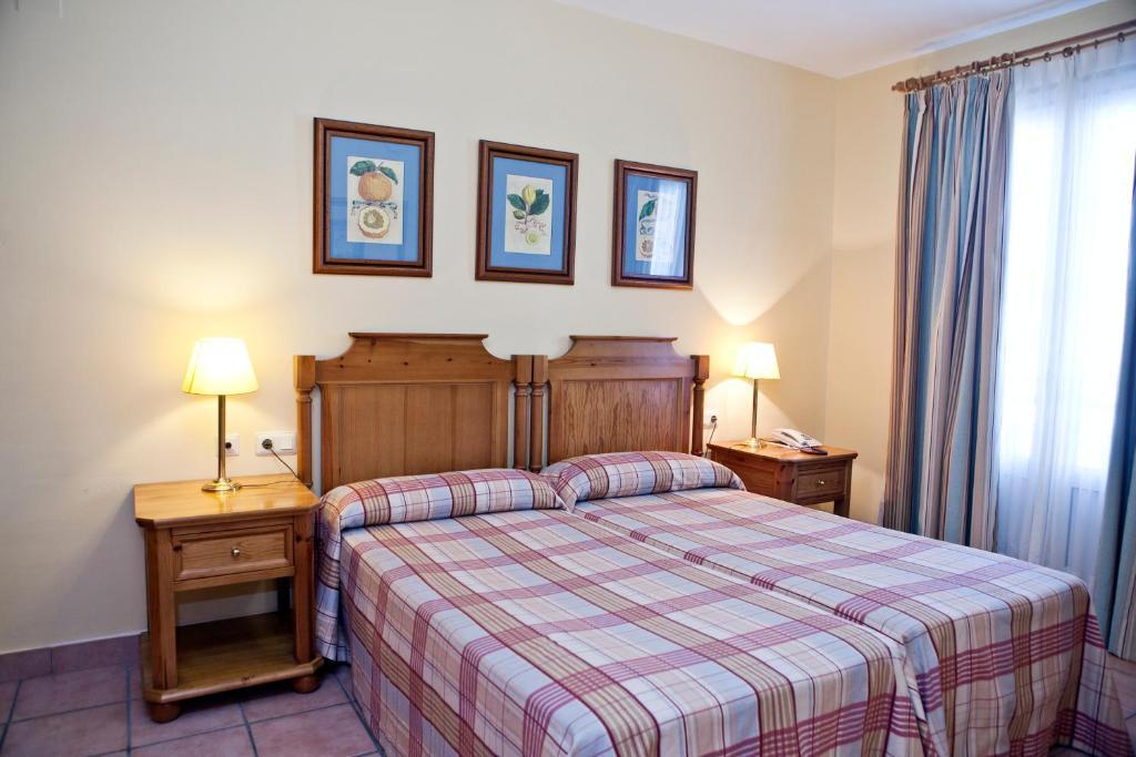Hotel Apartamentos Trevenque Serra Nevada Quarto foto